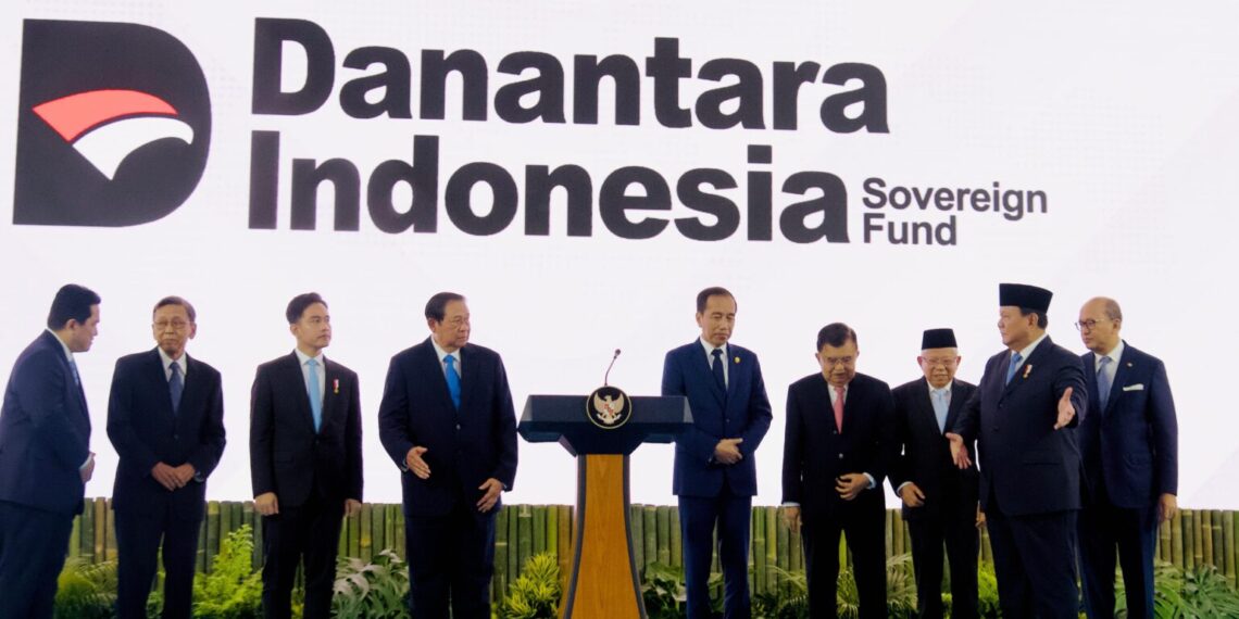 Danantara Indonesia Diluncurkan: Rosan Roeslani Ditunjuk sebagai CEO