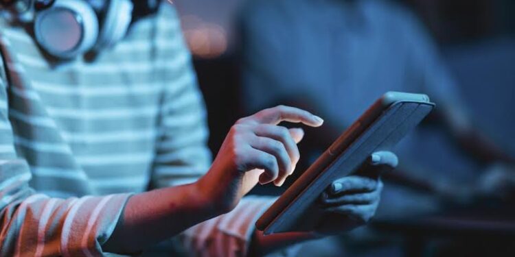 Manusia Makin Lama Makin Bodoh, Penelitian Ungkap Penyebabnya