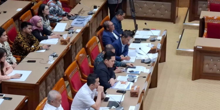 DPR RI Setujui Naturalisasi Emil Audero, Joey Pelupessy, dan Dean James untuk Timnas Indonesia