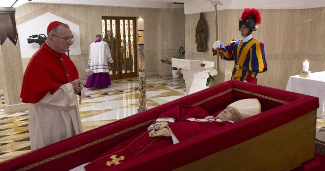 Jokowi dan 3 Utusan Presiden Prabowo Berangkat ke Vatikan untuk Pemakaman Paus Fransiskus