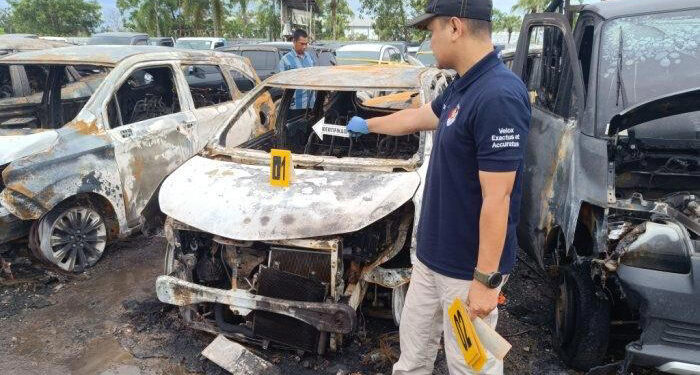 Dasbor Calya Diduga Sumber Api, 18 Mobil Terbakar di Parkiran PT JBA Banjarbaru