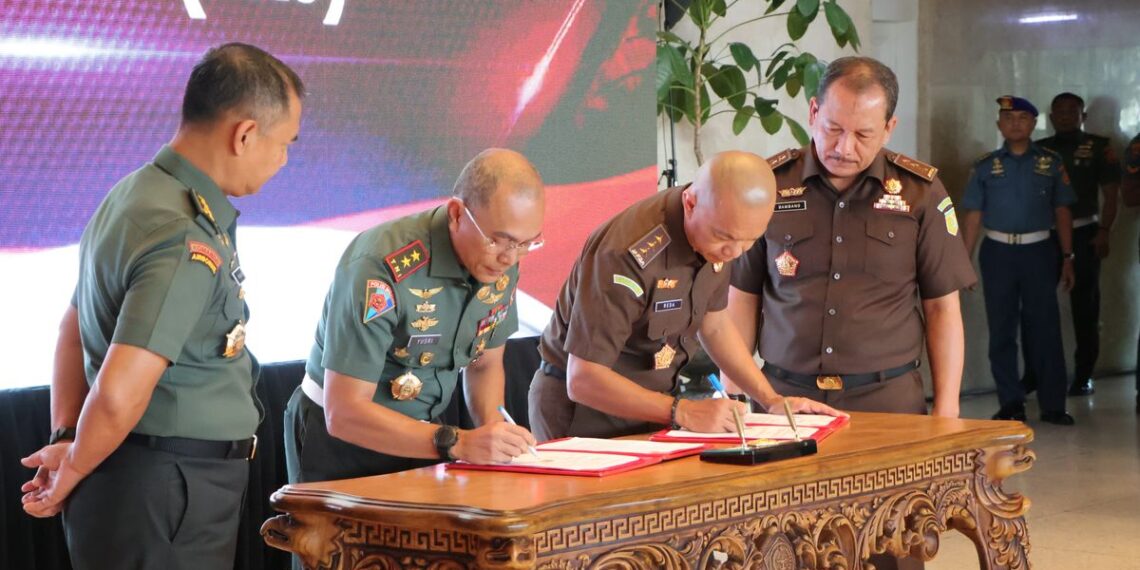 Dijaga TNI, Kejagung Diduga Usut Kasus Besar