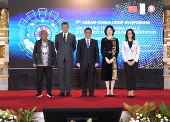 Simposium ASEAN-China di Bali, Wamen Ariza Soroti Kemiskinan dan Krisis Lingkungan