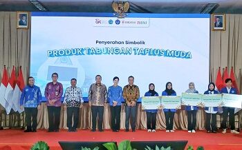 Edukasi Finansial Menyasar Generasi Muda: BNI dan OJK Kunjungi Brebes