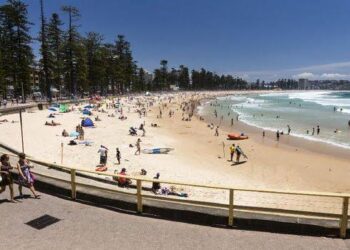 Tanda Dompet Warga RI Menipis, Mulai Malas Liburan ke Luar Negeri