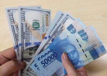 Nilai Tukar Rupiah Terapresiasi, Dolar AS Melemah Akibat Risiko Fiskal