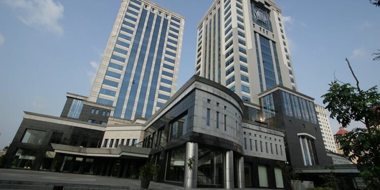 Wamenkeu Suahasil Tekankan Pentingnya Keseimbangan Kebijakan Jangka Pendek dan Panjang di Tengah Gejolak Global