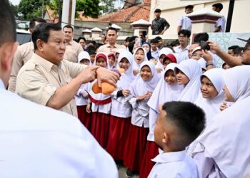 Presiden Prabowo: MBG dan Gudang Koperasi Jadi Solusi Konkret Penguatan Ekonomi Desa