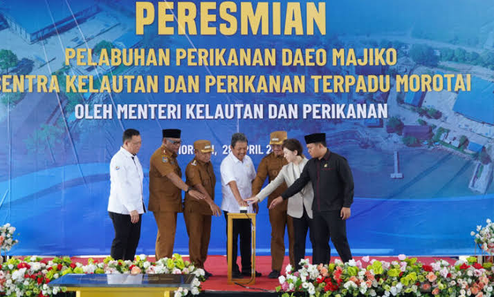 Menteri Trenggono Resmikan SKPT Morotai, Pacu Ekonomi Pesisir Maluku Utara