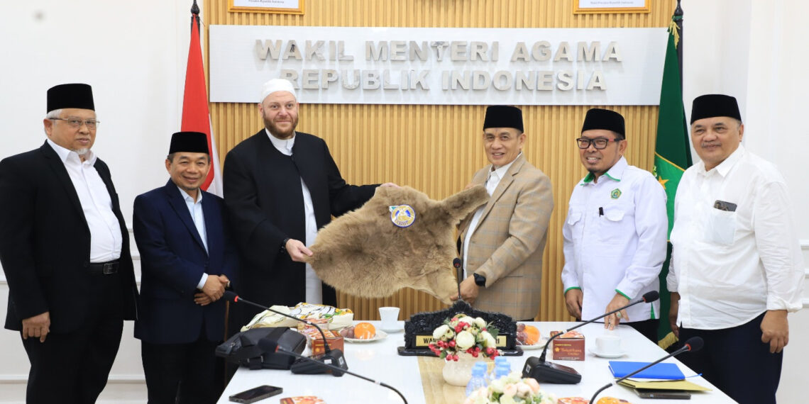 Dakwah Moderat dan Industri Halal Satukan Dua Negeri