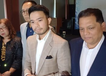 Yakub Hasibuan, kuasa hukum penyanyi Vidi Aldiano, memberikan tanggapan resmi atas gugatan pelanggaran hak cipta terkait lagu Nuansa Bening yang dinyanyikan Vidi dalam konser komersial.