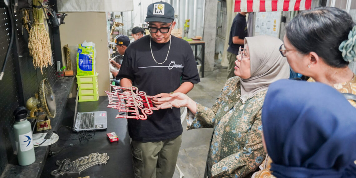 Potensi Kerajinan Lokal Diangkat Menuju Pasar Dunia