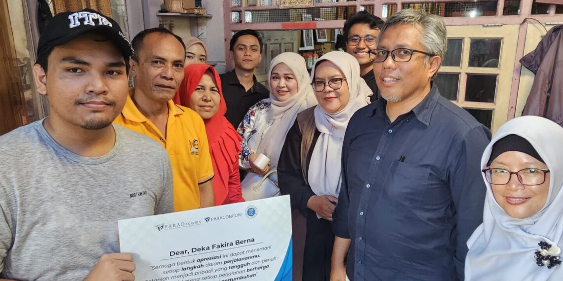 Lolos SNBP, Rektor ITB Kunjungi Tiga Calon Mahasiswa Berprestasi di Sumatera Barat