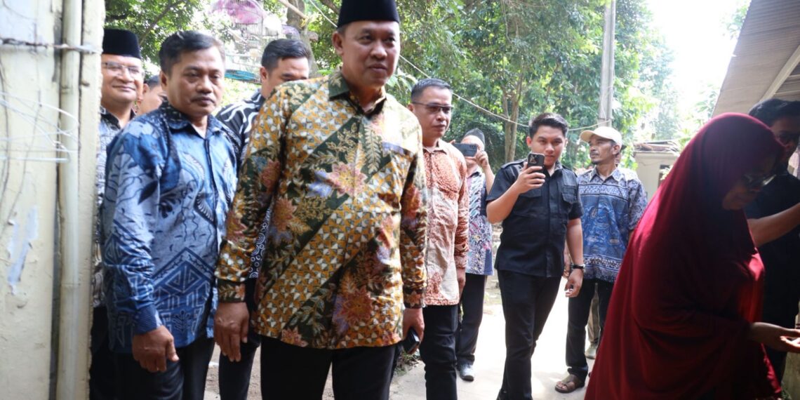 Dapati Laporan, Wali Kota Kunjungi Warga Penderita Chikungunya di Bantargebang