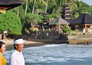 Wisata Bali Naik, Hotel Resmi Malah Sepi
