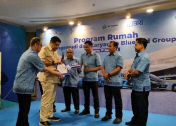 *Menteri PKP Tambah Alokasikan KPR FLPP Jadi 8.000 Rumah Subsid Bagi Pengemudi dan Karyawan Blue Bird Group*