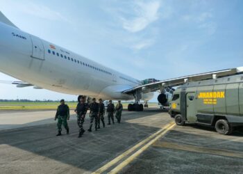 TNI Bergerak Cepat Tanggapi Ancaman Bom Kedua Kalinya Pada Pesawat Pembawa Jemaah Haji, Seluruh Penumpang Selamat dan Aman