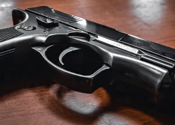 Debt Collector Bersenjata Ditangkap Polisi di Depok