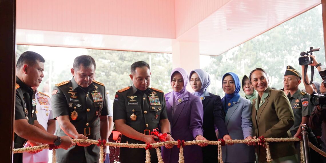 Panglima TNI Resmikan Gedung Grha Wiyata Yuddha Seskoad