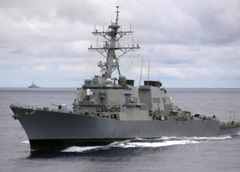 Gunakan Hak Lintas Transit, Kapal Induk AS USS Nimitz Lintasi Selat Malaka