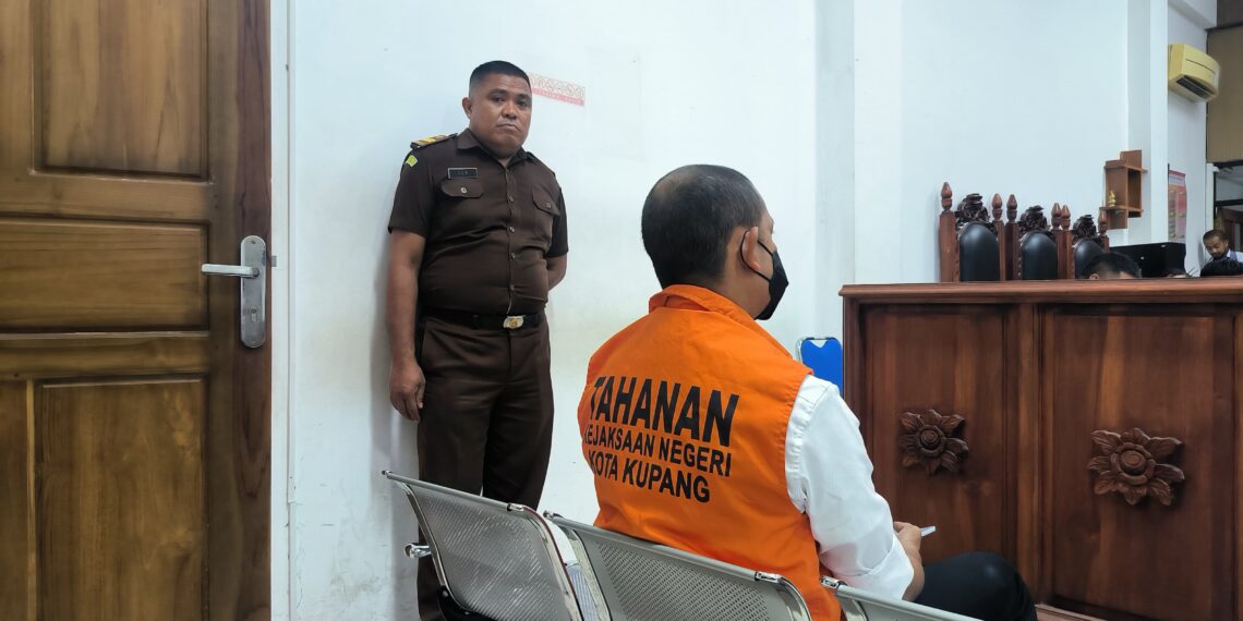 Mantan Kapolres Ngada Didakwa Cabuli Anak 5 Tahun di Kupang