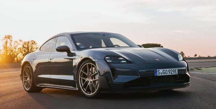 Alasan Porsche Bertahan di Rusia Meski Disanksi Barat