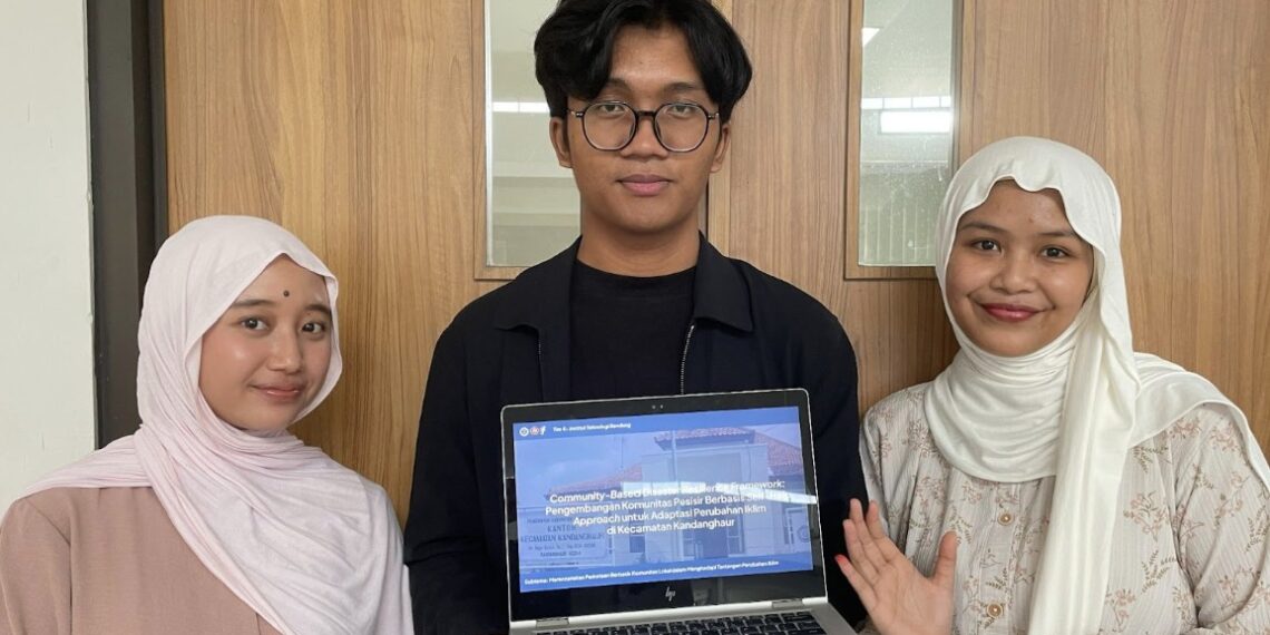 SEGARA: Perpaduan Teknologi dan Komunitas Hadapi Rob