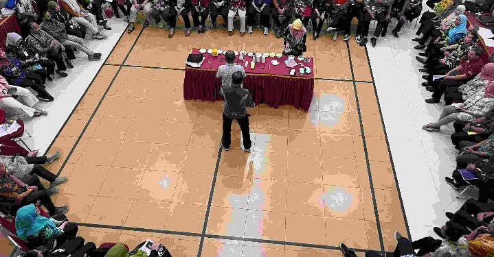 Kemensos Latih Pegawai Kuasai Braille dan ADL