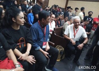 Ganjar, Krisdayanti dan Djarot Hadir di Sidang Hasto Kristiyanto