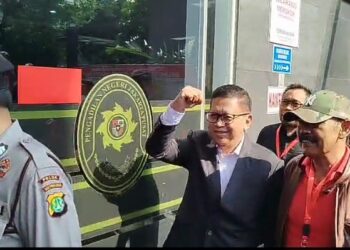 Hasto Jalani Sidang Kasus Suap Harun Masiku