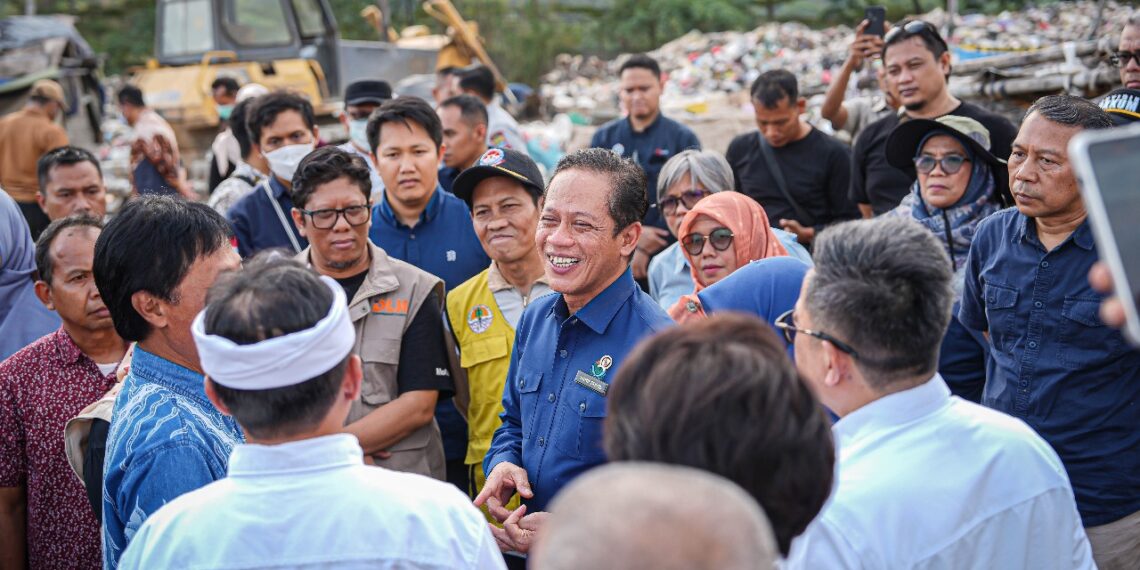 Energi Bersih dan Sampah Kotor: Dua Wajah Jawa Barat