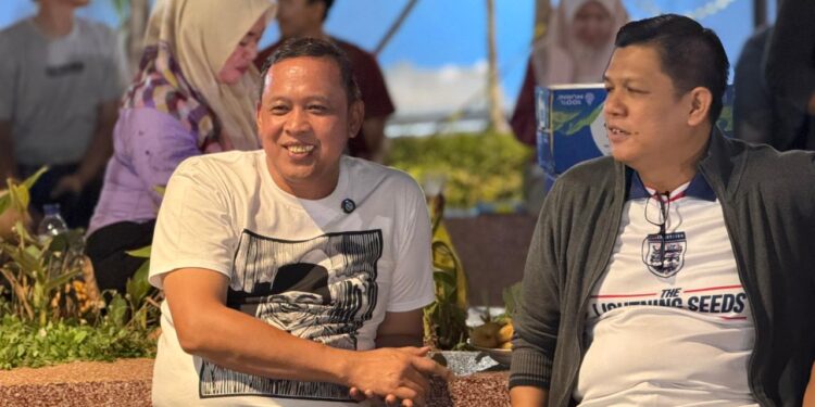 Plaza Patriot Jadi Wadah Edukasi dan Hiburan, Tri Adhianto Nobar Film “Pahlawan” Bersama Warga