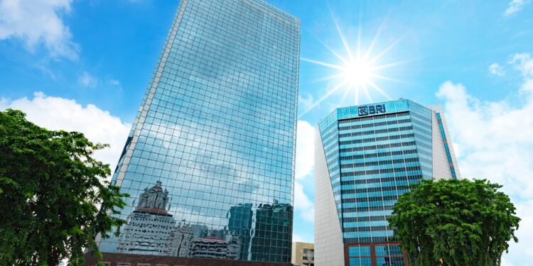 BRI Jadi Perusahaan Publik RI Teratas Versi Forbes 2025