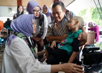 Kemensos Salurkan Bantuan Rp957 Juta di Trenggalek