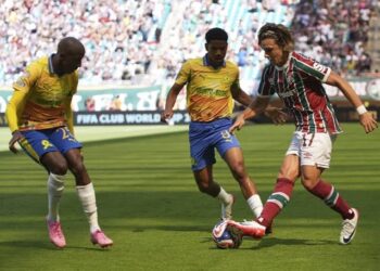 Skor Kacamata Antar Fluminense ke Fase 16 Besar