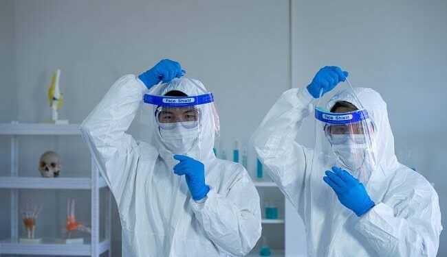 Dua Warga Jaktim Positif COVID-19 Mei 2025