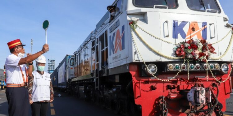 Perkuat Sistem Logistik Nasional, KAI: Angkutan Barang 27,73 Juta Ton Hingga Mei 2025
