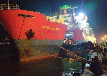 Kapal KM Mila Utama Terbakar di Bawean