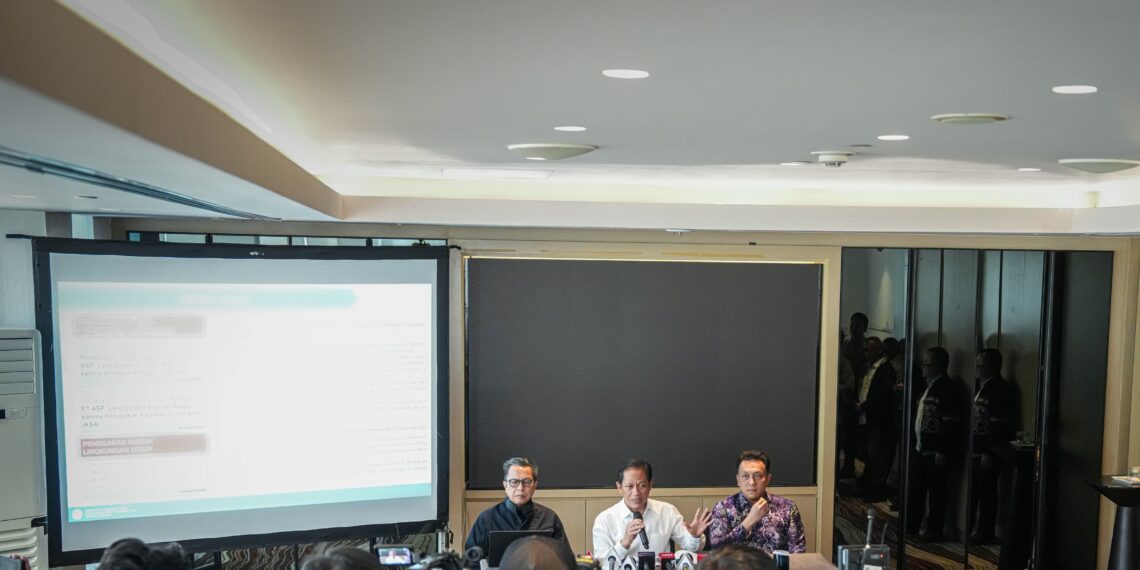 Konferensi pers KLHK bahas tambang ilegal di Raja Ampat, Papua, 8 Juni 2025