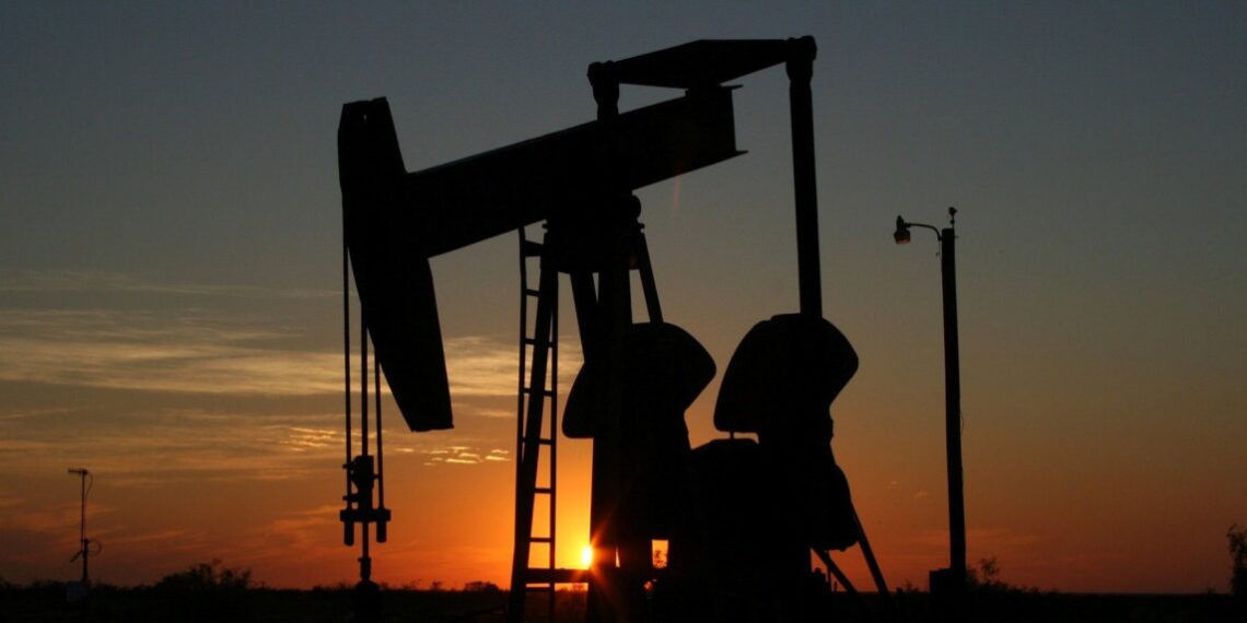 Harga Minyak Melonjak Saat Ketegangan Israel Iran Meningkat