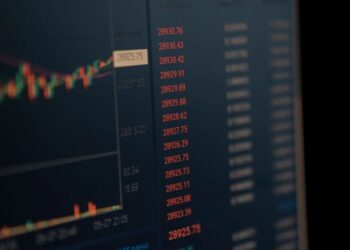 Asing Borong 10 Saham saat IHSG Turun 1 Persen Lebih