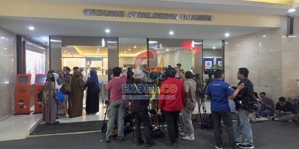 Bareskrim Gelar Perkara Khusus Kasus Ijazah Jokowi dengan Hadirkan Berbagai Pihak