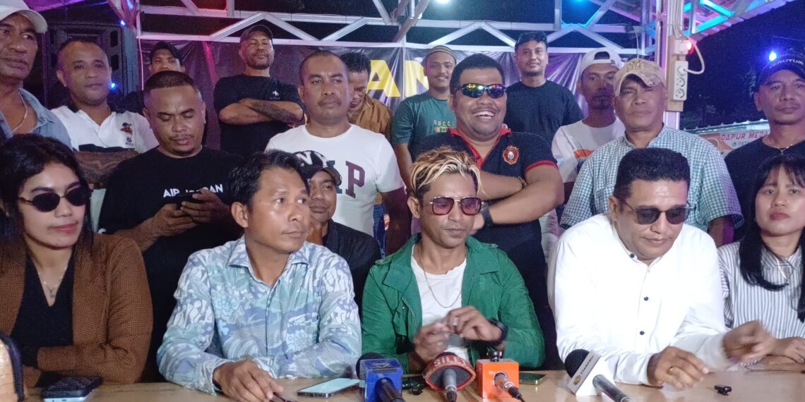 Lagu Diputar Tanpa Izin di Karaoke Ayu Ting Ting, Penyanyi Maluku Usman Hitu Tempuh Jalur Hukum