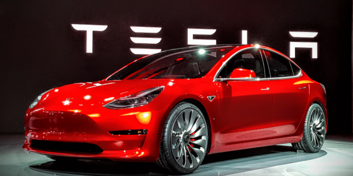 Tesla Autopilot Masuk Indonesia, Belum Tanpa Sopir