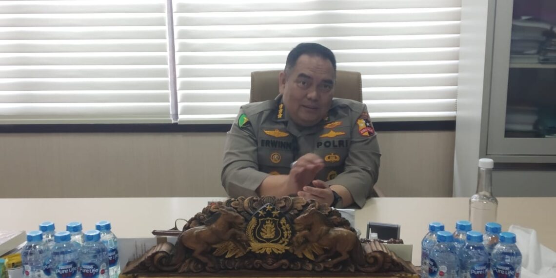 Kombes Pol. dr. Erwin Zainul Hakim Ujian Terbuka Disertasi tentang Rekonstruksi Regulasi Kepemimpinan Rumah Sakit