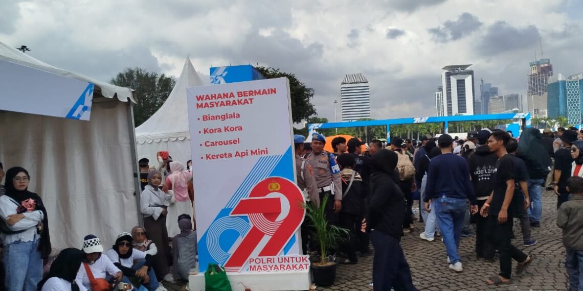 Perpanjang SIM Gratis Hari Ini di Monas