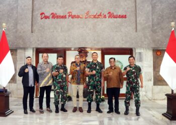 Dandim 1710/Mimika Hadiri Kegiatan Peningkatan Kapasitas Lembaga Kemasyarakatan Desa/Kelurahan, Lembaga Adat dan Hukum Adat