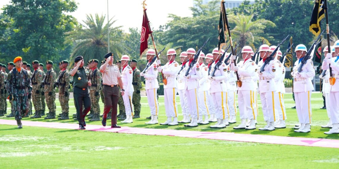 Perkuat Kemitraan Strategis, Panglima TNI Terima Kunjungan Kasad Singapura