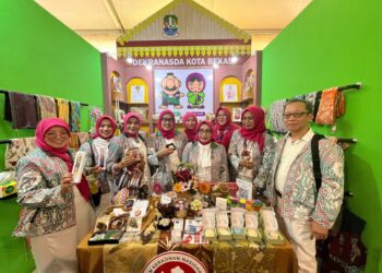 Produk Bekasi Ramaikan HUT Dekranas ke-45, Wiwiek Dorong UMKM Naik Kelas