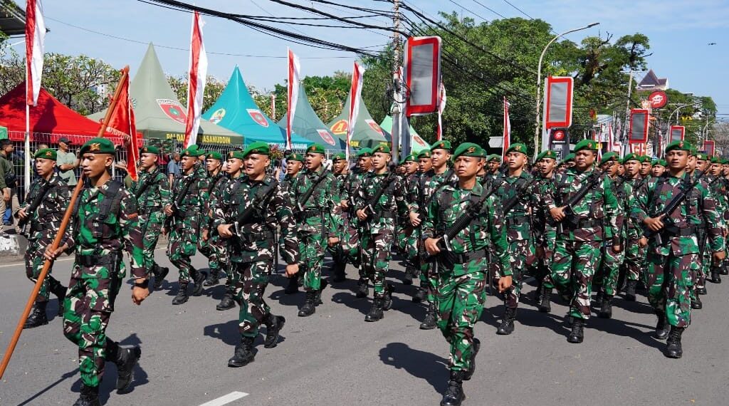 Kodam XIV/Hsn Gelar Kirab SPPI dan Yonif TP : Sosialisasi Program Strategis Menuju Indonesia Emas